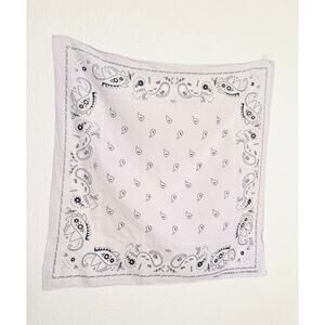 Vintage 100% cotton traditional off White Bandanna 20x20 inch